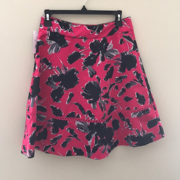 IMNYC Issac Mizrahi Floral Circle Skirt with trim - Picture 5 of 7